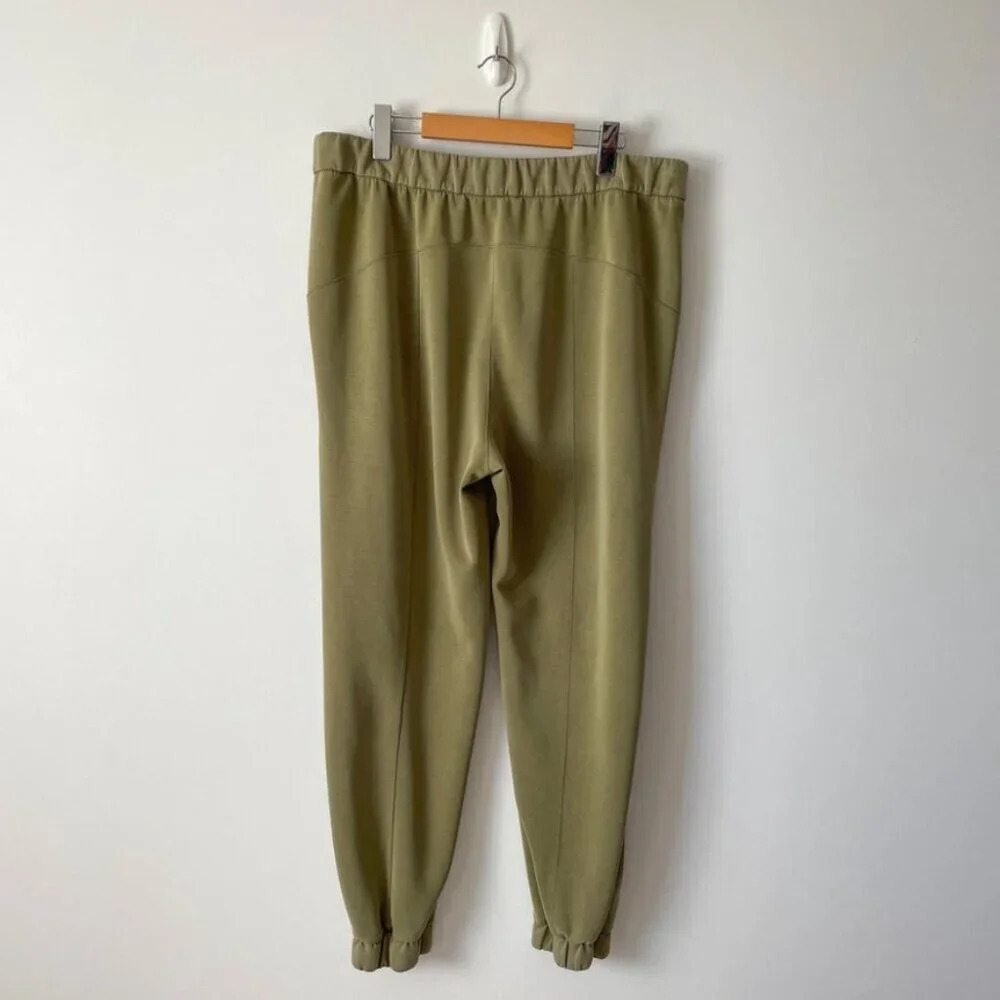 Lululemon Softstreme Relaxed High-Rise Pant Bronze Green Size 14 - Picture 6 of 8